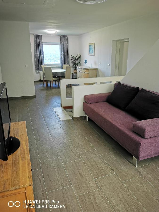 Panoramablick Exklusiv Apartment วิลลาค ภายนอก รูปภาพ