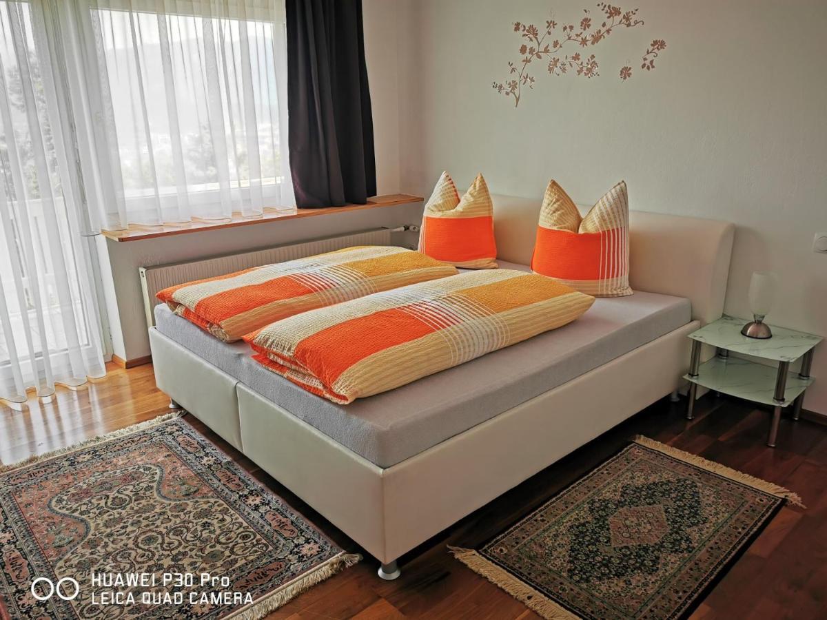Panoramablick Exklusiv Apartment วิลลาค ภายนอก รูปภาพ