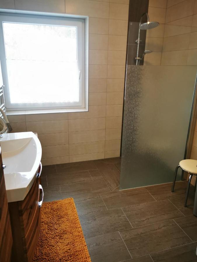 Panoramablick Exklusiv Apartment วิลลาค ภายนอก รูปภาพ